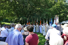 Festgottesdienst zum 1.000 Todestag des Heiligen Heimerads auf dem Hasunger Berg (Foto: Karl-Franz Thiede) Festgottesdienst zum 1.000 Todestag des Heiligen Heimerads auf dem Hasunger Berg (Foto: Karl-Franz Thiede)